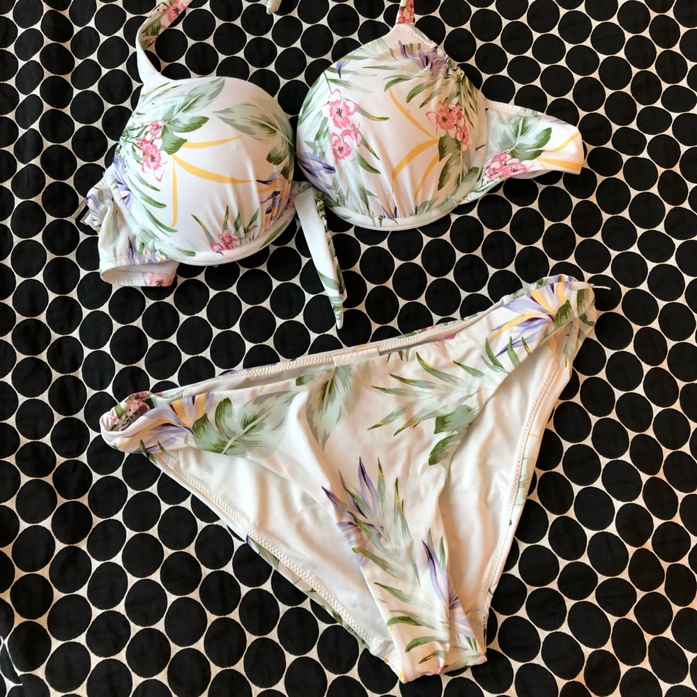 H&M Bikini Set Floral on White